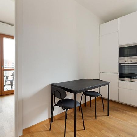 Milan Comfy Apartment X3 - With Balcony Luaran gambar