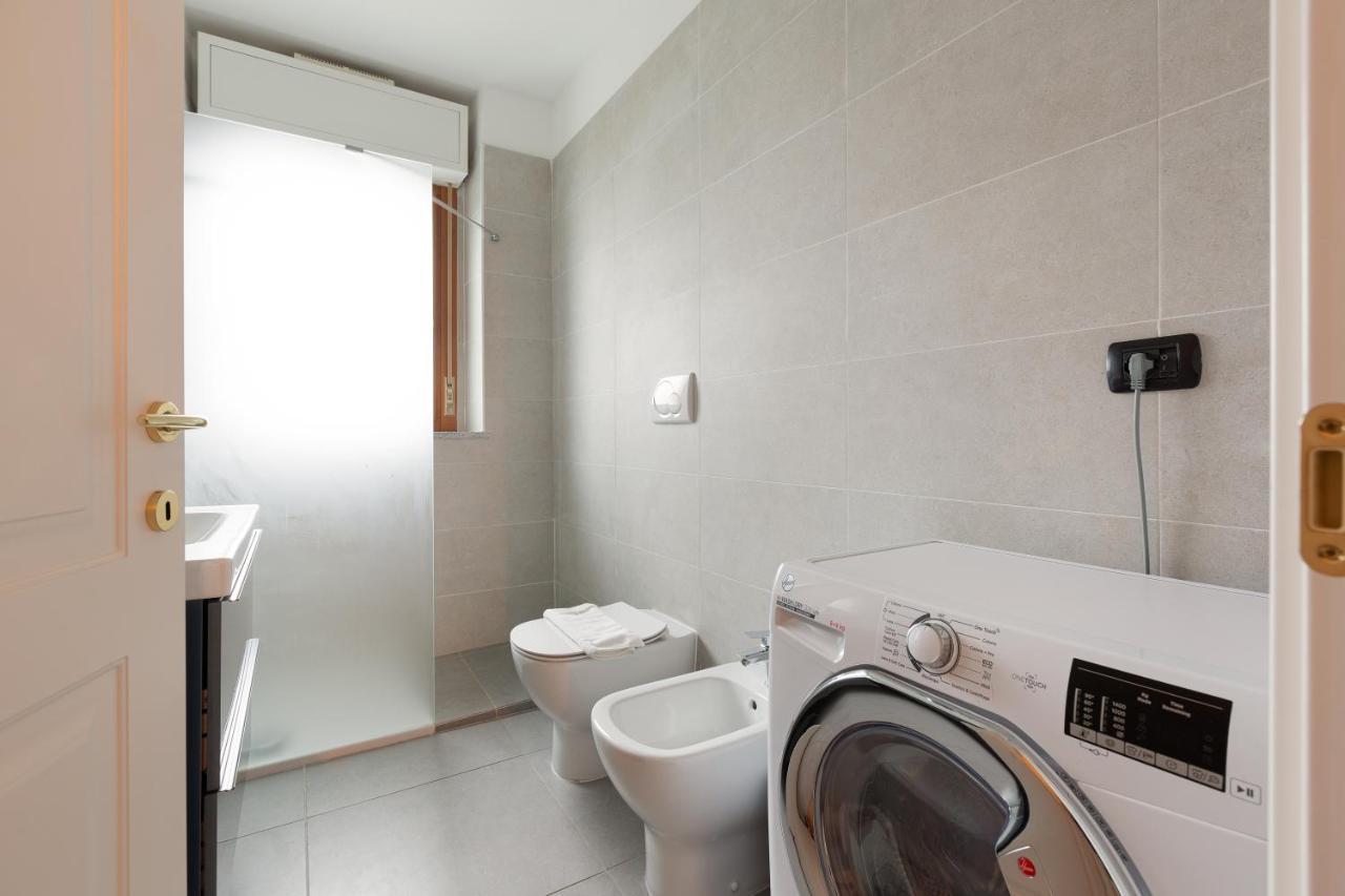 Milan Comfy Apartment X3 - With Balcony Luaran gambar