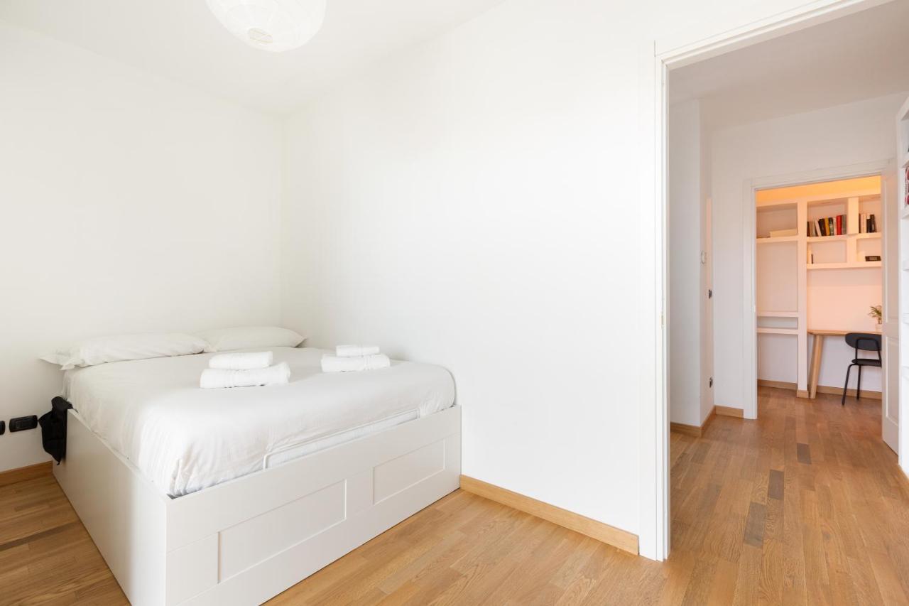Milan Comfy Apartment X3 - With Balcony Luaran gambar
