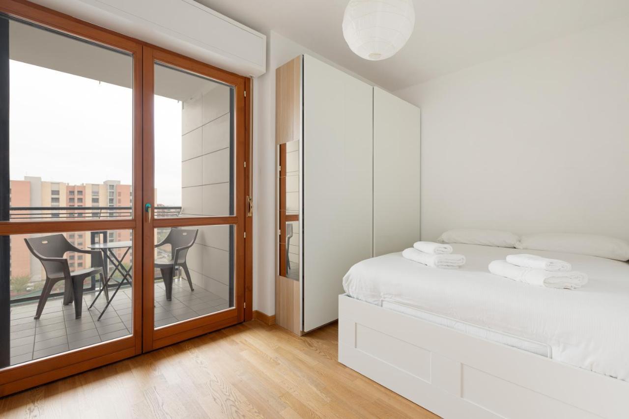 Milan Comfy Apartment X3 - With Balcony Luaran gambar