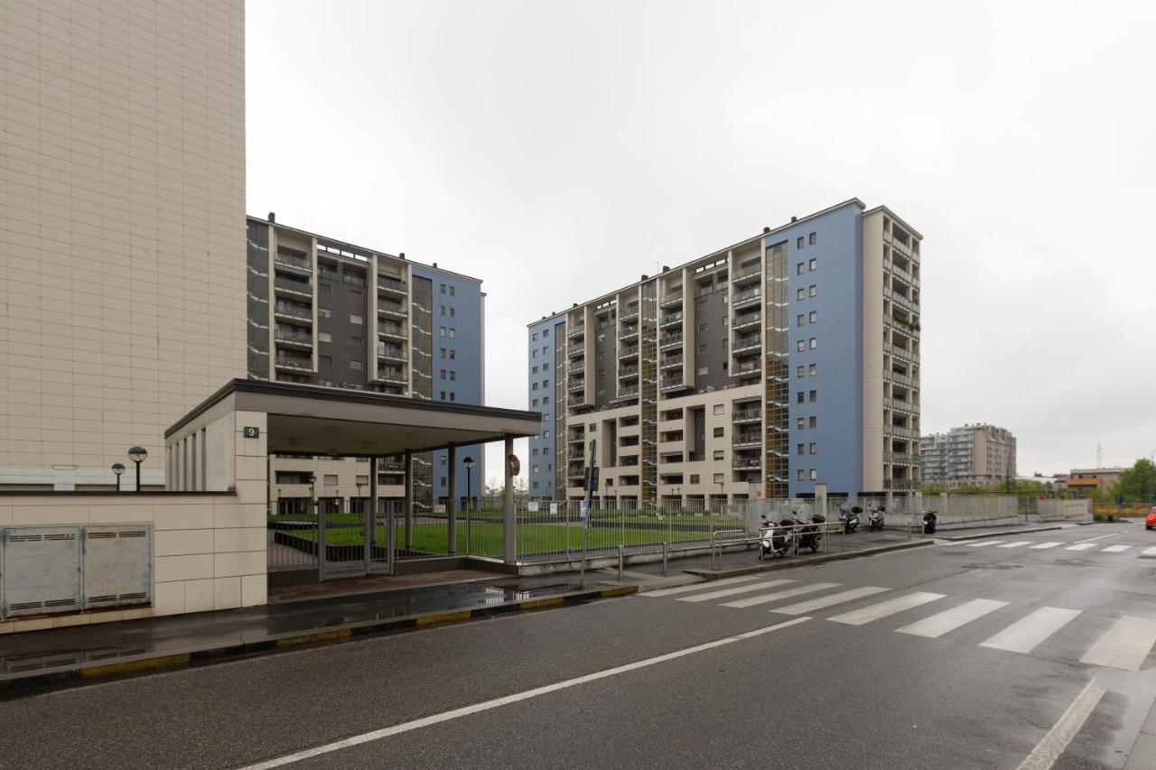 Milan Comfy Apartment X3 - With Balcony Luaran gambar