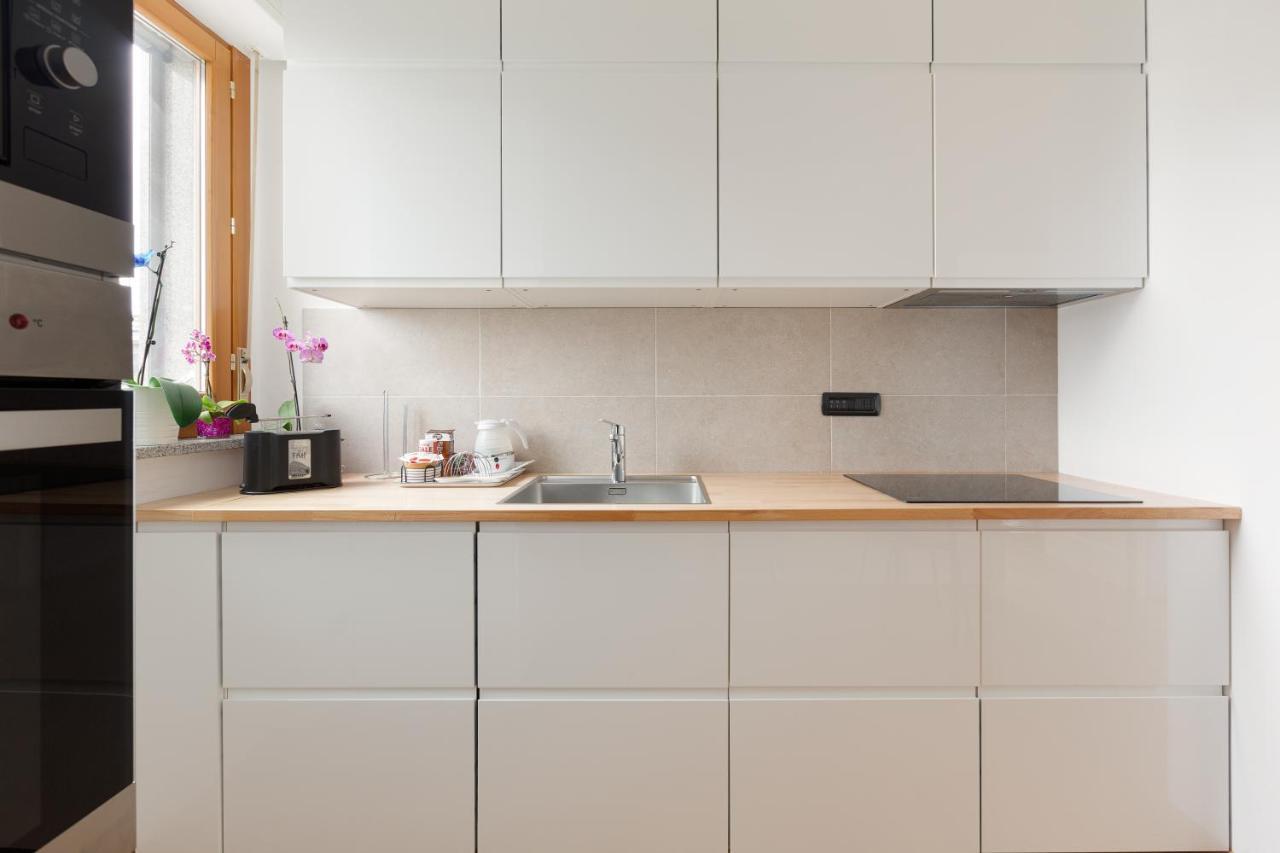 Milan Comfy Apartment X3 - With Balcony Luaran gambar
